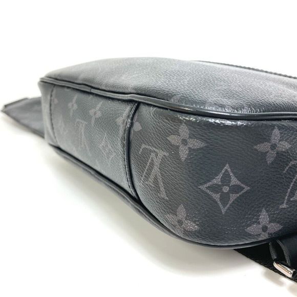 LOUIS VUITTON Monogram Eclipse Bumbag bodybag Black - Picture 5 of 8